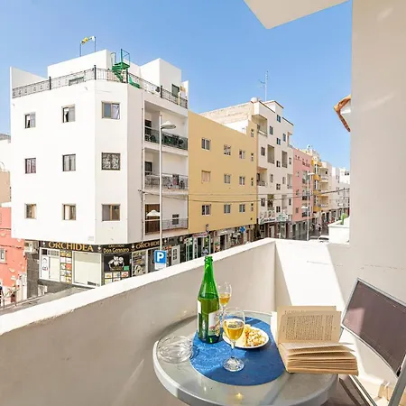 Apartment En El Centro De Cristianos *