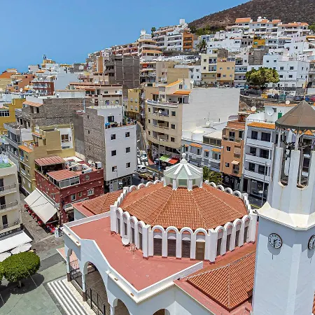 En El Centro De Cristianos *