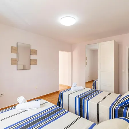 Apartamento En El Centro De Cristianos Arona (Tenerife)