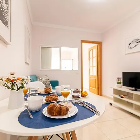 En El Centro De Cristianos Apartament