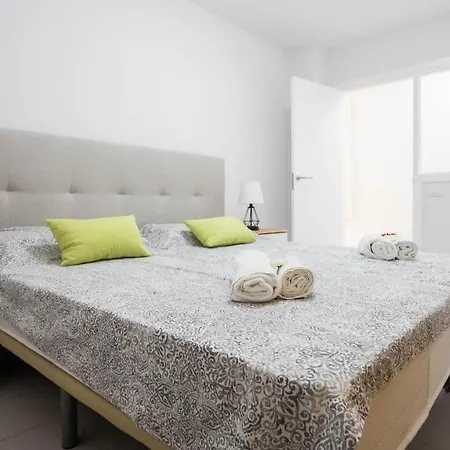 En El Centro De Cristianos Apartament Arona (Tenerife)