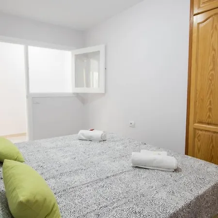 En El Centro De Cristianos Apartament *